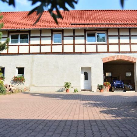 Gut Fischer Pomssen Экстерьер фото
