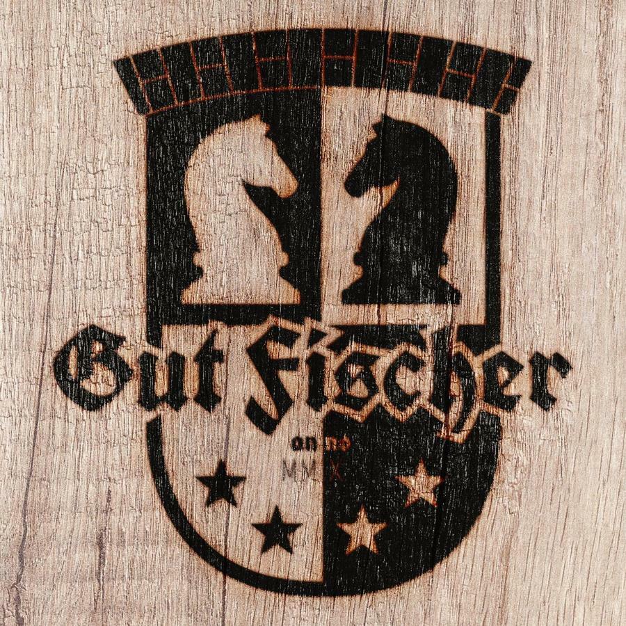 Gut Fischer Pomssen Экстерьер фото